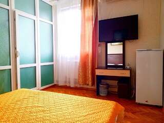 Гостевой дом Талассо Адлер Двухместный номер с 1 кроватью или 2 отдельными кроватями-3