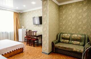 Гостевой дом Талассо Адлер Стандартный четырехместный номер-5