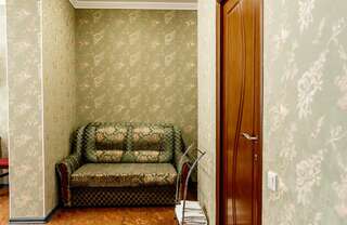 Гостевой дом Талассо Адлер Стандартный четырехместный номер-6