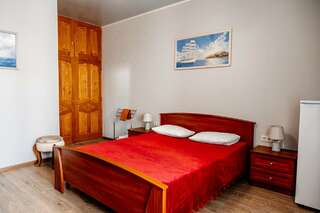 Гостевой дом Талассо Адлер Двухместный номер с 1 кроватью и балконом-1