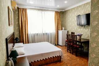 Гостевой дом Талассо Адлер Стандартный четырехместный номер-1